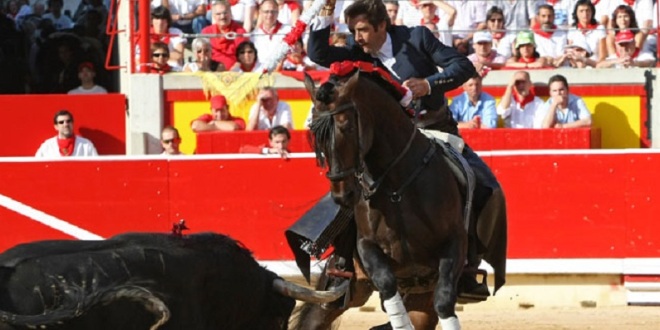 Hermoso de Mendoza tiene cinco corridas al hilo